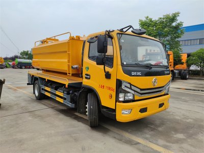 下水道高壓沖洗加抽吸聯(lián)合疏通車(chē)、清洗吸污車(chē)配高壓清洗泵和真空吸污泵